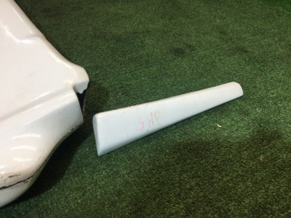 Spoiler LIBERAL SUBARU LEGACY BH5 BHE BH9 2000 white 51E
