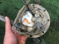 燃料ポンプ DAIHATSU TANTO OEM 23210B2300 LA600S 2017 KF