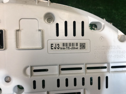 メーターパネル HONDA VEZEL OEM 78100-T7E-J33O-M1 RU4 2015 L15B ROB