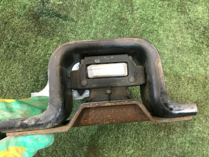 ยางแท่นเครื่องซ้าย HONDA VEZEL OEM 50850T7B003 RU4 2015 L15B ROB