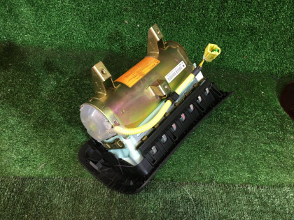 Airbag del acompañante SUBARU LEGACY OEM 98271AE000ML BH5 BE5 2001 EJ206 AT