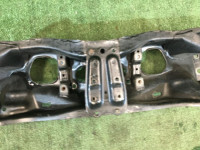 Travesaño delantero SUBARU LEGACY B4 OEM 20100AC021 BE5 BH5 1999 EJ206