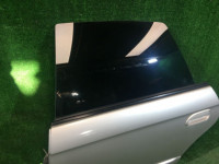 Porta traseira esquerda SUBARU LEGACY B4 OEM 60400AE250 BE9 BE5 BH5 1999 silver 792