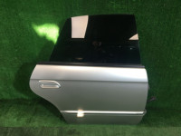 Puerta trasera derecha SUBARU LEGACY B4 OEM 60400AE240 BE9 BE5 BH5 1999 silver 792
