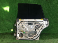 Puerta trasera derecha SUBARU LEGACY B4 OEM 60400AE240 BE9 BE5 BH5 1999 silver 792