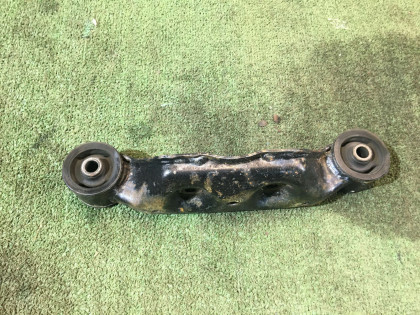 差速器支座 SUBARU LEGACY OEM 41310AE020 BHE BH9 BH5 BE5 BE9 BEE 2002 EZ30