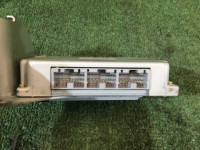 Centralita de la caja de cambios SUBARU LEGACY OEM 31711AG640 BHE BEE 2002 EZ30