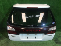 バックドア 60800AE060, 63011AE020 SUBARU LEGACY
