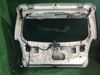Дверь пятая SUBARU LEGACY OEM 60800AE060, 63011AE020 BHE BH9 BH5 2002 White 51E, 96H
