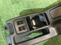 ที่วางแก้ว SUBARU LEGACY OEM 66150AE020ML, 92132AE000ML BHE BH9 BH5 BE5 BE9 BEE 2002 White 51E, 96H