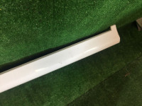 左サイドシル SUBARU LEGACY OEM 96051AE010WG BHE BH9 BH5 2002 White 51E, 96H