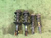 โช้คอัพ 20310AE160, 20310AE170, 20330AE430, 20365AE031, 20380AE470 SUBARU LEGACY
