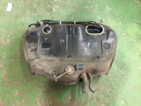 油箱 42012AE010 SUBARU LEGACY