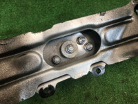 Travesaño de la caja de cambios SUBARU LANCASTER OEM 41011AE010, 41022AC150 BHE BH9 2002 EZ30 AT