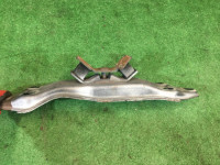 Travesaño de la caja de cambios SUBARU LANCASTER OEM 41011AE010, 41022AC150 BHE BH9 2002 EZ30 AT
