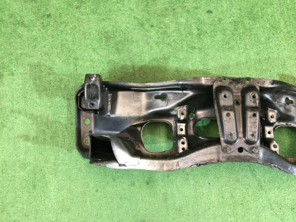 前副车架 SUBARU LANCASTER OEM 20101AE013 BHE BEE 2002 EZ30 AT