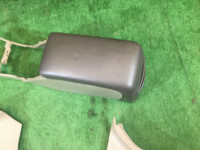 Porta-luvas e apoio de braço SUBARU LANCASTER OEM 92111AE010AD BHE BH9 BH5 2002 Silver 1U2