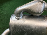 Muffler SUBARU LANCASTER OEM 44300AE200 BHE 2002 EZ30 AT