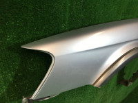 Guarda-lamas dianteiro esquerdo SUBARU LANCASTER OEM 57120AE031 BHE BH9 2002 Silver 1U2