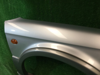 Guarda-lamas dianteiro direito SUBARU LANCASTER OEM 57120AE021 BHE BH9 2002 Silver 1U2