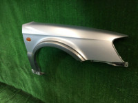 Guarda-lamas dianteiro direito SUBARU LANCASTER OEM 57120AE021 BHE BH9 2002 Silver 1U2