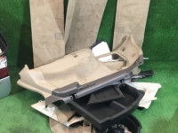 Boot trim SUBARU LANCASTER OEM 95066AE020GG, 95066AE030GG, 95073AE000GG, 95067AE050GG BHE BH9 2002 Silver 1U2