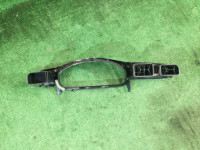 Moldura do quadrante SUBARU LANCASTER OEM 66180AE000 BHE BH9 BH5 BE5 BE9 BEE 2002 Silver 1U2
