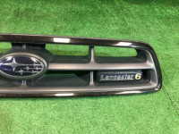 Rejilla del radiador SUBARU LANCASTER OEM 91121AE260 BHE BH9 2002 Silver 1U2