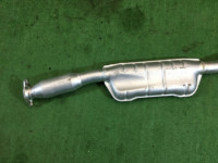 Centre exhaust section SUBARU LANCASTER OEM 44200AE080 BHE BEE 2002 EZ30 AT