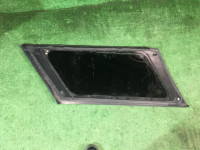 右リアクォーターガラス SUBARU LANCASTER OEM 65210AE230NB BHE BH9 BH5 2002