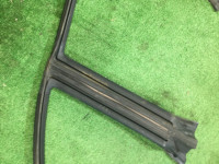 左ドアウェザーストリップ SUBARU LANCASTER OEM 63521AE030 BHE BH9 BH5 2002 Silver 1U2