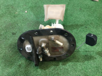 Bomba de combustible SUBARU LANCASTER OEM 42021AE000 BH9 BE9 2000 EJ254 AT