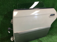 Porta traseira esquerda SUBARU LANCASTER OEM 60400AE430 BHE BH9 2000 8L5