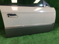 右前门 SUBARU LANCASTER OEM 60009AE040 BHE BH9 2000 8L5