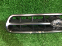 Grelha do radiador SUBARU LANCASTER OEM 91121AE200 BH9 BHE 2000 8L5