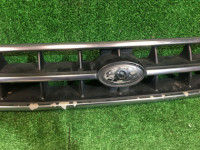 Grelha do radiador SUBARU LANCASTER OEM 91121AE200 BH9 BHE 2000 8L5