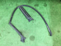 右ドアウェザーストリップ SUBARU LANCASTER OEM 63521AE020 BHE BH9 BH5 2000 8L5
