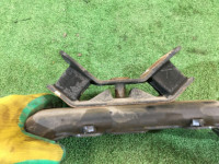Travesaño de la caja de cambios SUBARU LEGACY OEM 41011AE000, 41022AE120 BE9 BH9 BH5 BE5 BHE BEE 2001 EJ254 AT
