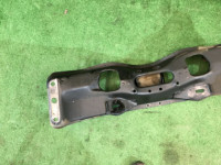 フロントメンバー SUBARU LEGACY OEM 20101AE023 BE9 BH9 BH5 BE5 2001 EJ254 AT