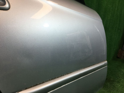 Porta traseira direita SUBARU LEGACY OEM 60400AE400 BE9 BE5 BEE 2001 01G