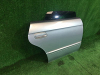 Porta traseira direita SUBARU LEGACY OEM 60400AE400 BE9 BE5 BEE 2001 01G