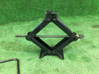 千斤顶 SUBARU LEGACY OEM 97030FA070 BHE BH9 BH5 BE5 BE9 BEE 2001