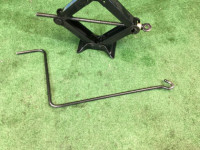 千斤顶 SUBARU LEGACY OEM 97030FA070 BHE BH9 BH5 BE5 BE9 BEE 2001