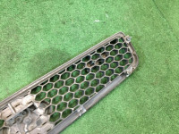 Rejilla del radiador SUBARU LEGACY OEM 91121AE230 BE9 BE5 2001 01G