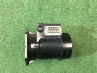 エアフロメーター SUBARU LEGACY OEM 22680AA160 BG9 BD9 1997 EJ25 AT