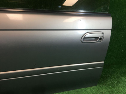Puerta delantera izquierda SUBARU LEGACY OEM 61100AC011 BG9 BG5 BD5 BD9 1997 grey 55D