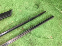 左侧车窗亮条 SUBARU LEGACY OEM 91011AC110, 91013AC010, 91012AC010 BG9 BG5 1997 grey 55D