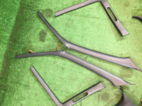Revestimento dos pilares SUBARU LEGACY OEM 94010AC020MU, 94010AC030MU, 94022AC021ML, 94022AC031ML BG9 BG5 BD5 BD9 1997 grey 55D