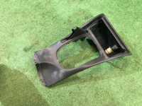 Embellecedor de la palanca de cambios SUBARU LEGACY OEM 92070AC220 BG9 BG5 BD5 BD9 1997