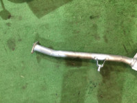 ท่อไอเสียท่อนกลาง SUBARU LEGACY OEM 44200AC080 BG9  BD9 1997 EJ25 AT